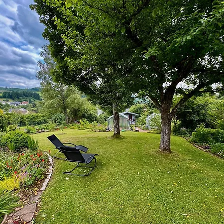 Im Gruenen Holiday home