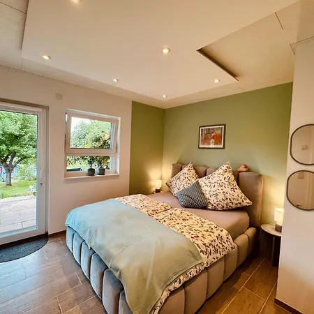 Im Gruenen Holiday home